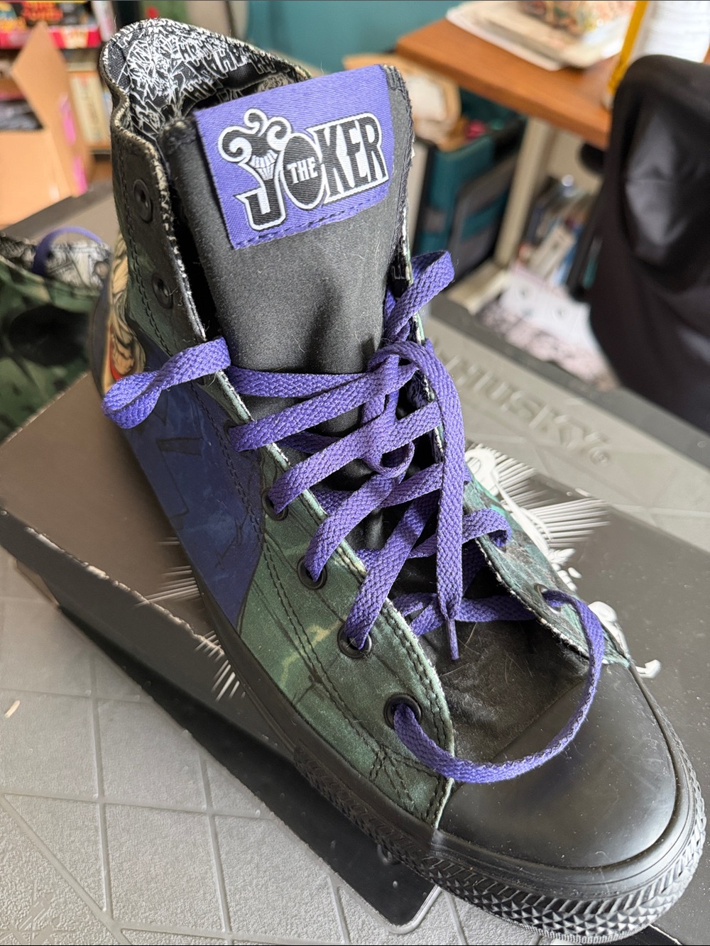 Men’s 13 Joker Graphic High-Top Sneakers in Green & Purple - Picture 7 of 11
